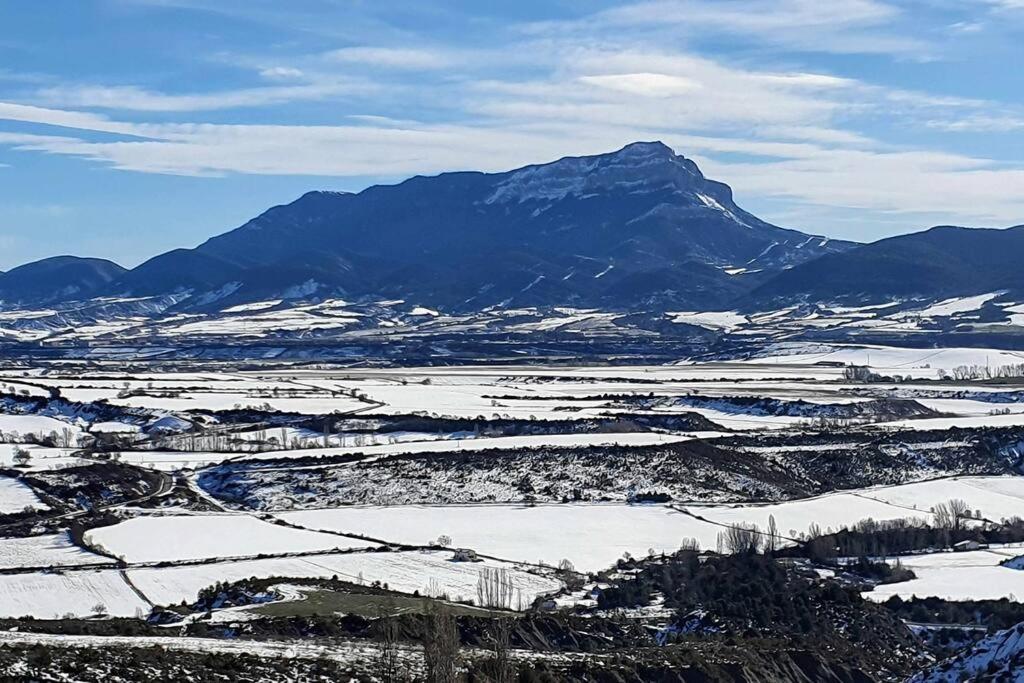 Alojamiento La Atalaya De Araguas Araguás del Solano Buitenkant foto
